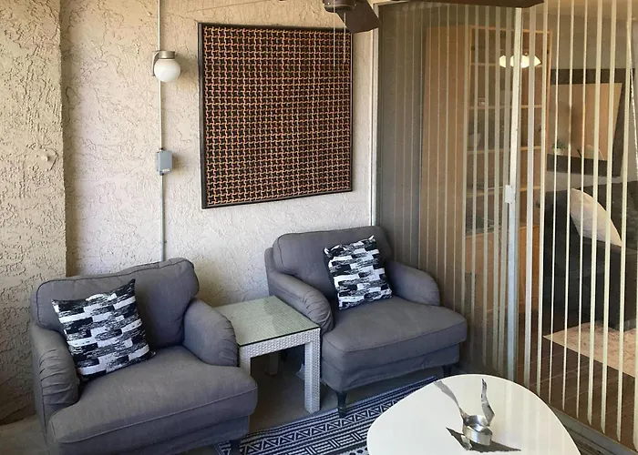Maya A228 Scottsdale